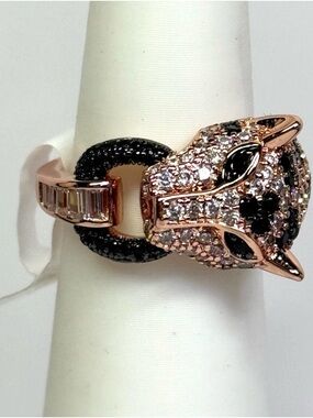 Rose Gold Panther Head Ring with Black and Clear Accents